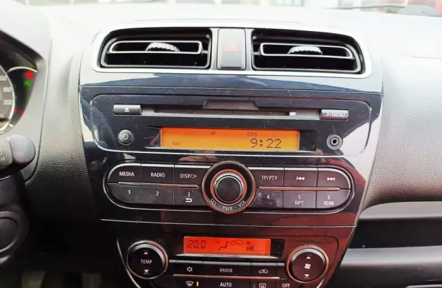 MITSUBISHI Space Star 