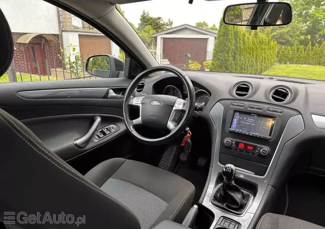 FORD Mondeo 2.0 Ambiente