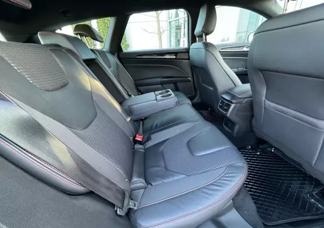 FORD Mondeo 2.0 EcoBlue Allrad ST-Line