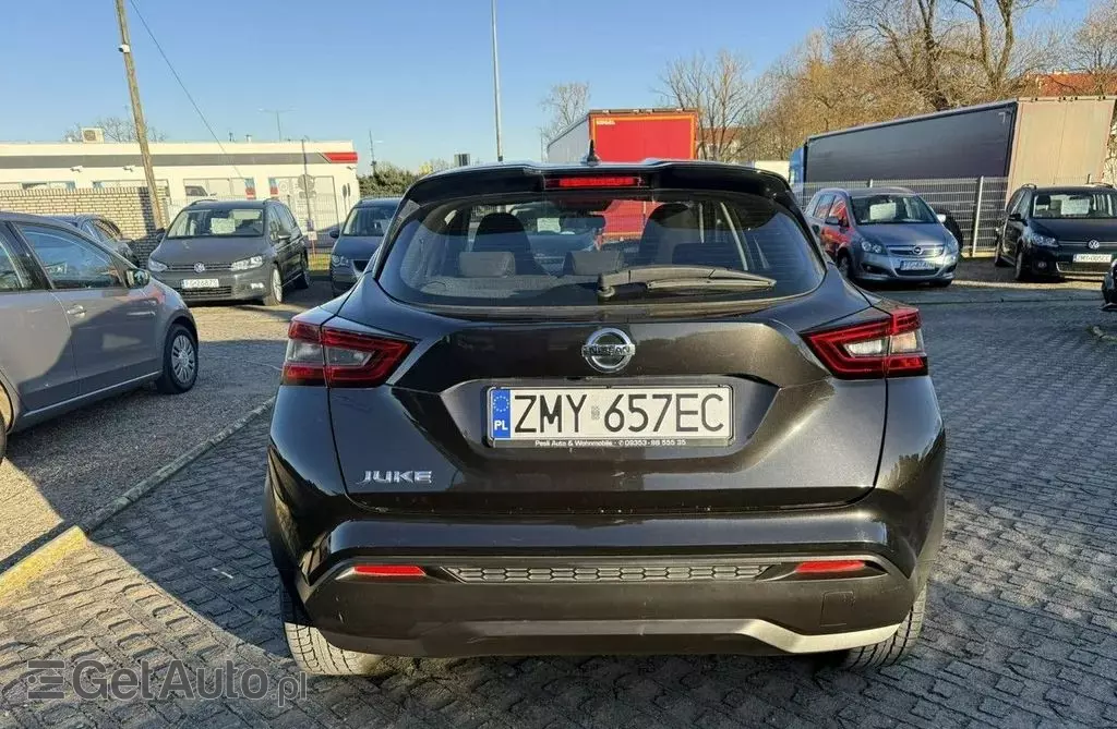 NISSAN Juke 