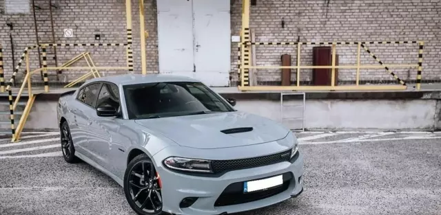 DODGE Charger 
