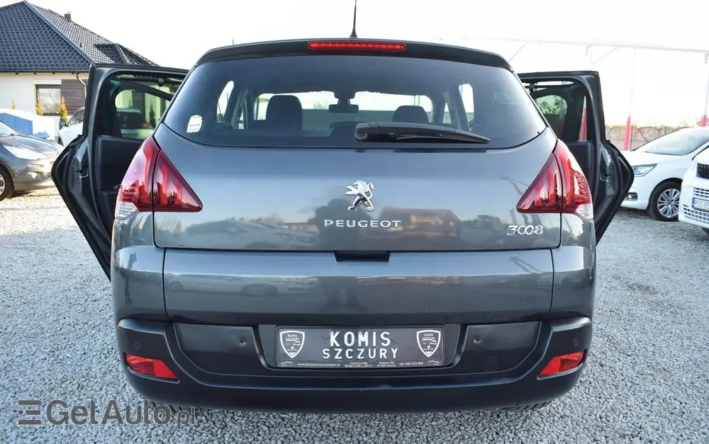 PEUGEOT 3008 HDi 115 Allure