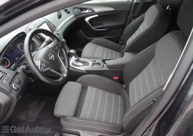 OPEL Insignia 2.0 CDTI automatik Edition