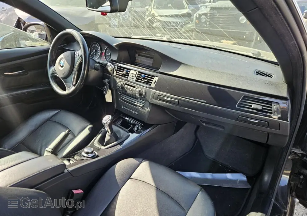 BMW Seria 3 320i Edition Exclusive