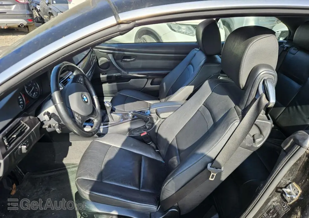 BMW Seria 3 320i Edition Exclusive