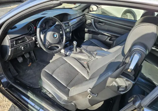 BMW Seria 3 320i Edition Exclusive