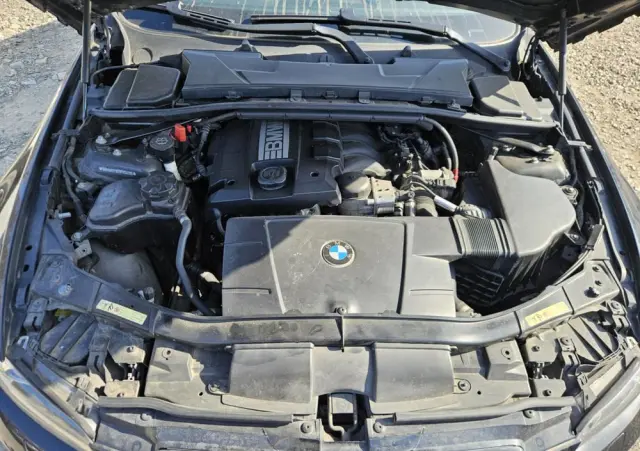 BMW Seria 3 320i Edition Exclusive