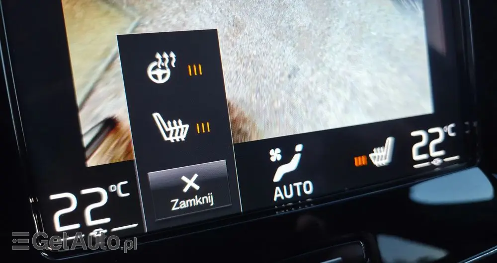 VOLVO XC 40 T5 Recharge DKG Plus Dark