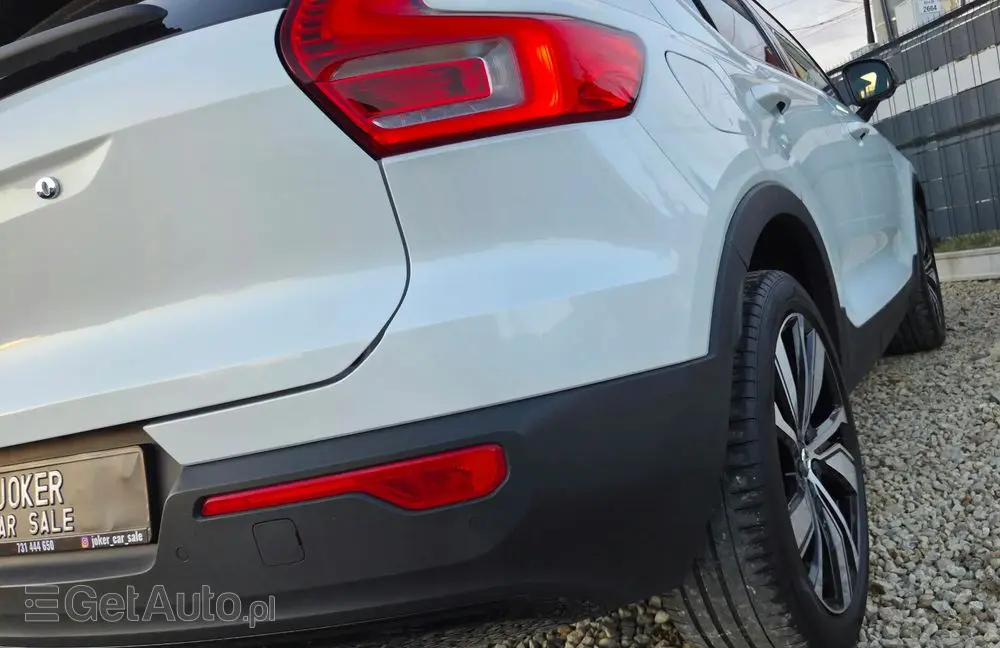 VOLVO XC 40 T5 Recharge DKG Plus Dark