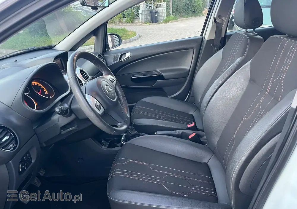 OPEL Corsa 1.4 Turbo ecoFLEX Start-Stop Navi