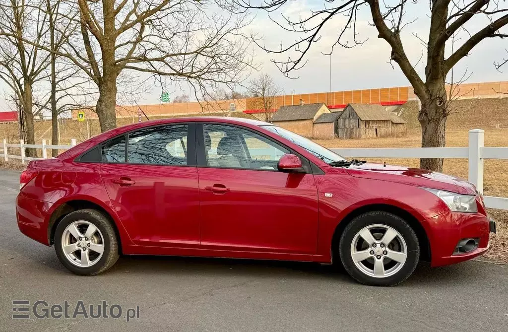 CHEVROLET Cruze 