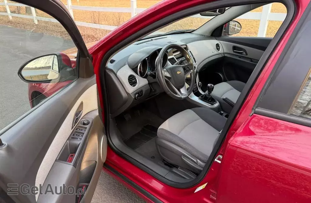 CHEVROLET Cruze 