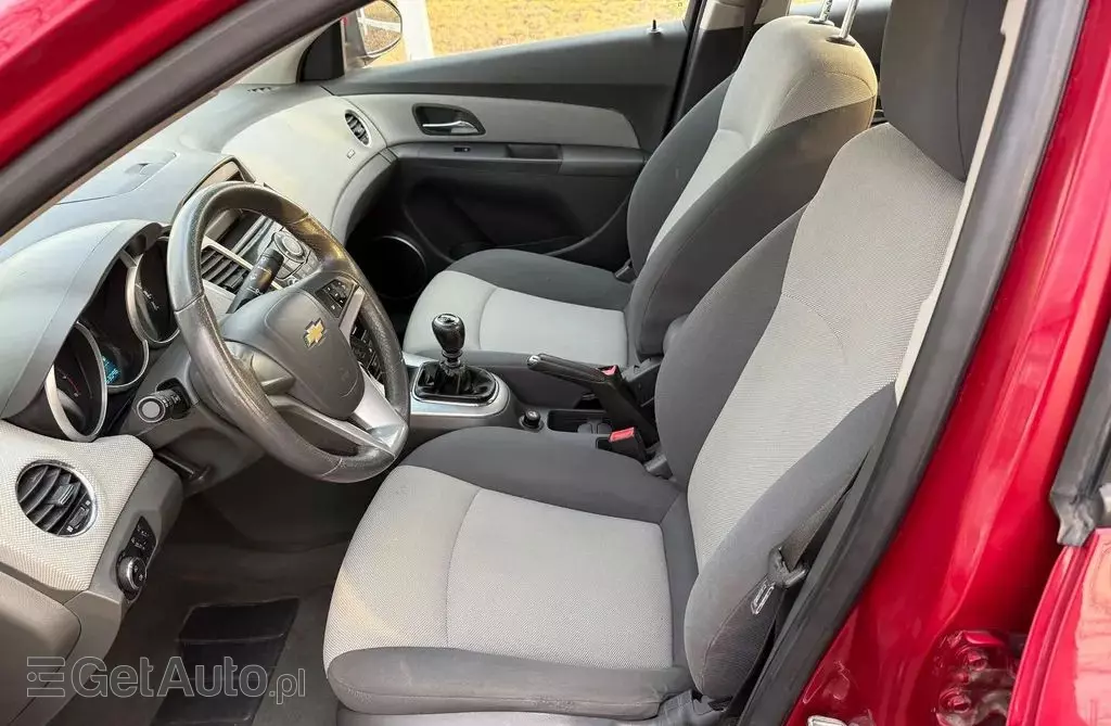 CHEVROLET Cruze 