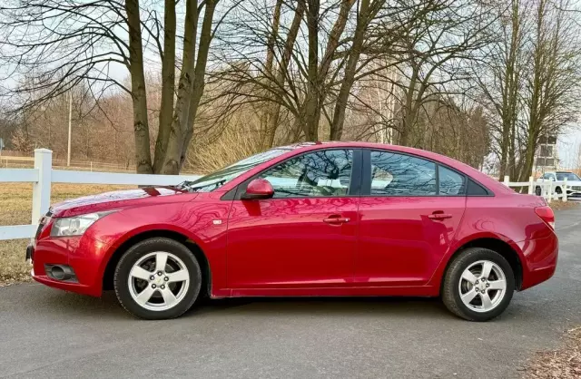 CHEVROLET Cruze 