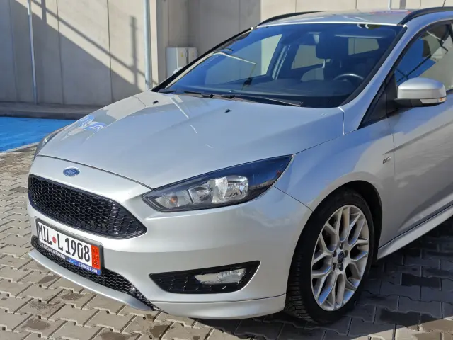FORD Focus ST-Line