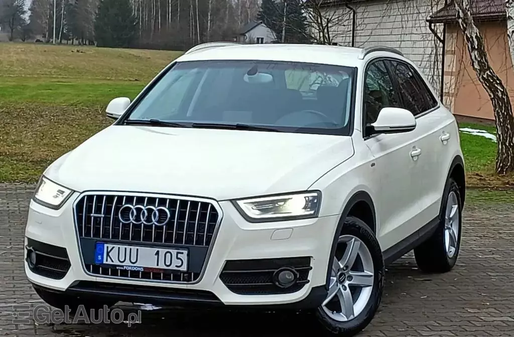 AUDI Q3 