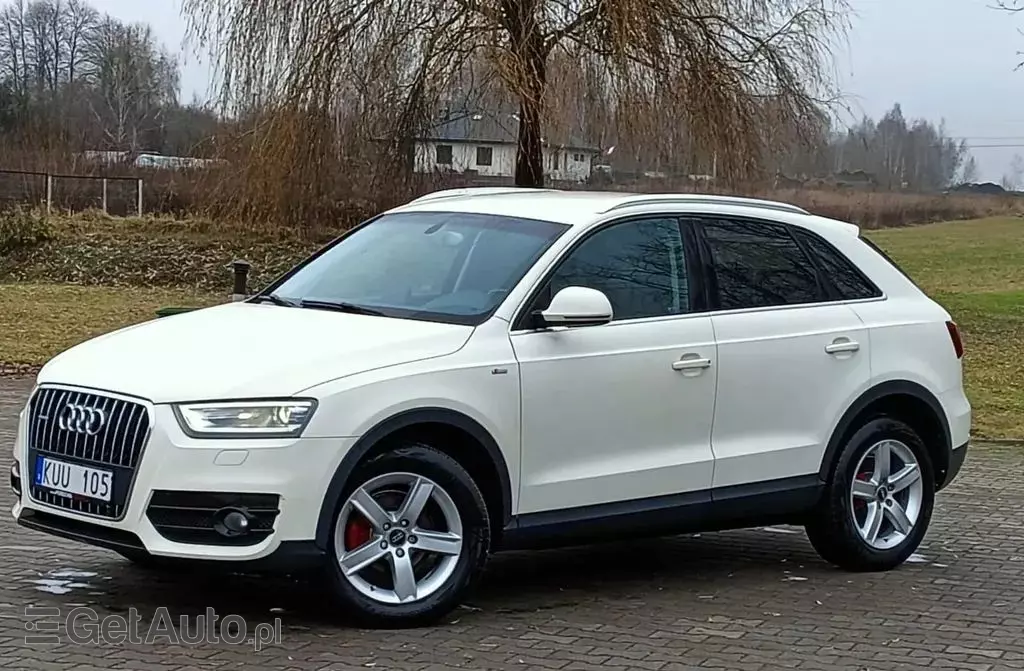 AUDI Q3 