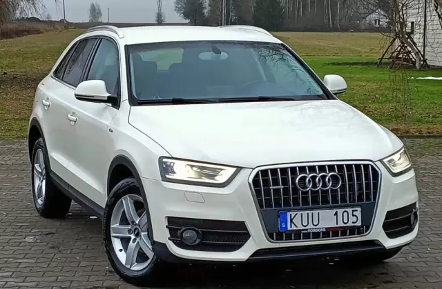 AUDI Q3 