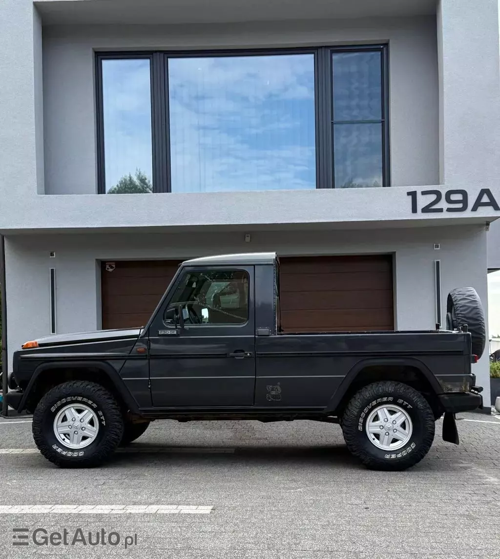 MERCEDES-BENZ Klasa G 