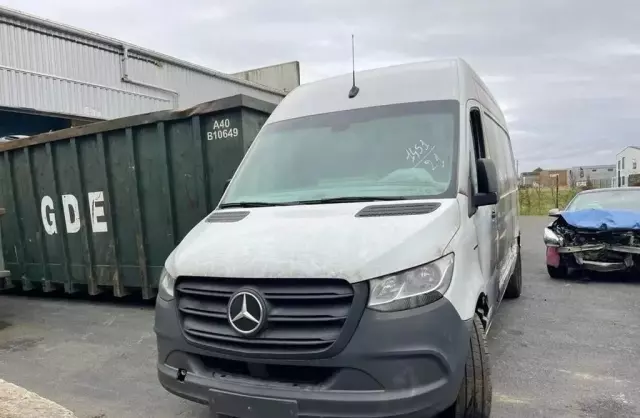 MERCEDES-BENZ Sprinter 