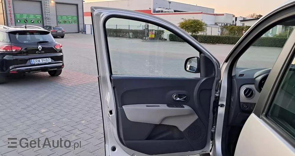 DACIA Lodgy 1.2 TCe SL Celebration S&S EU6
