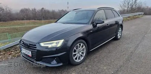 AUDI A4 