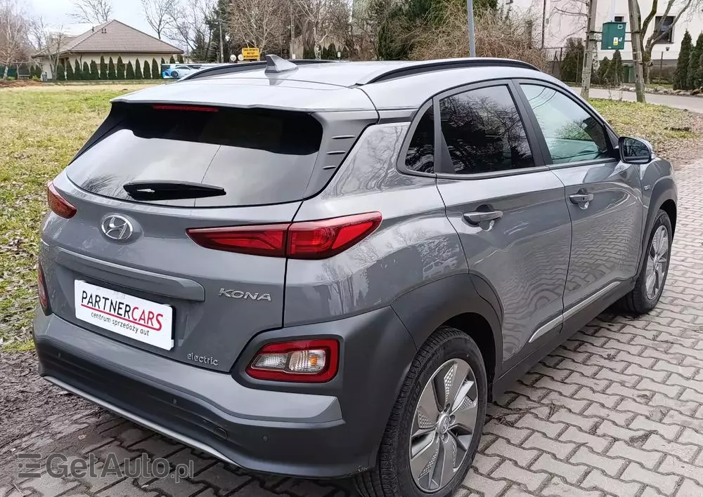 HYUNDAI Kona Electric 39kWh Smart