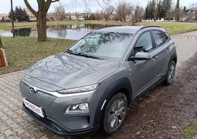 HYUNDAI Kona Electric 39kWh Smart