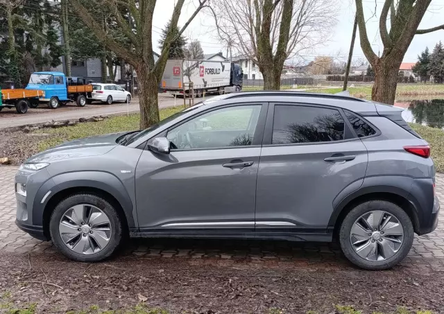 HYUNDAI Kona Electric 39kWh Smart