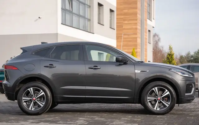 JAGUAR E-Pace D165 AWD R-Dynamic SE