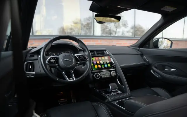 JAGUAR E-Pace D165 AWD R-Dynamic SE