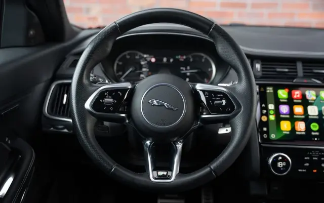 JAGUAR E-Pace D165 AWD R-Dynamic SE