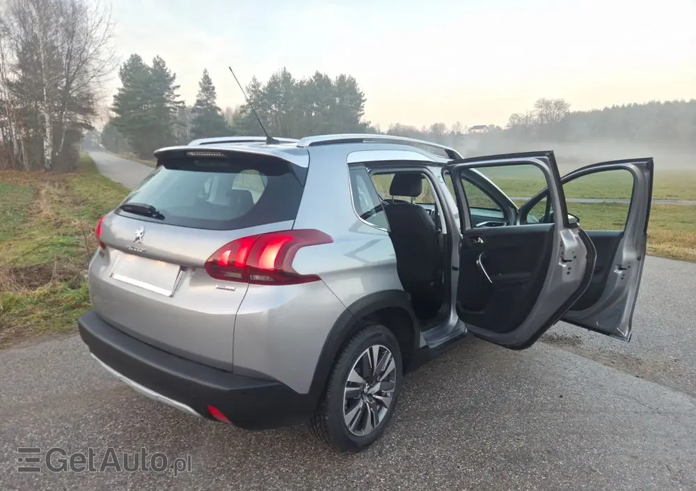 PEUGEOT 2008 PureTech 82 Allure
