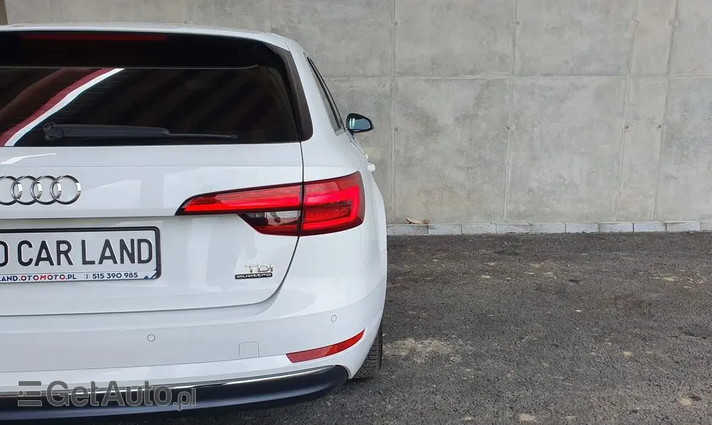 AUDI A4 Limousine 