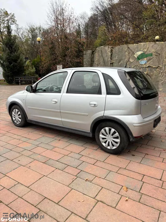 OPEL Corsa 