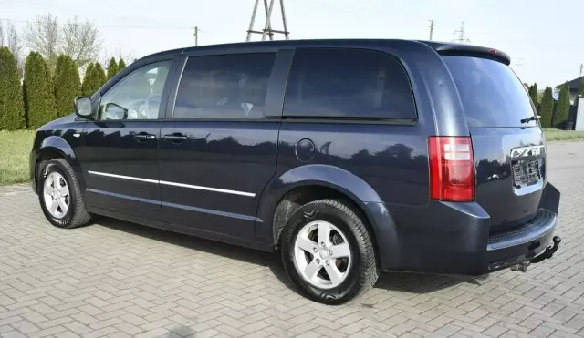 DODGE Grand Caravan 