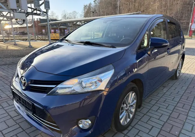TOYOTA Verso 1.8 Multidrive Edition