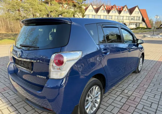 TOYOTA Verso 1.8 Multidrive Edition