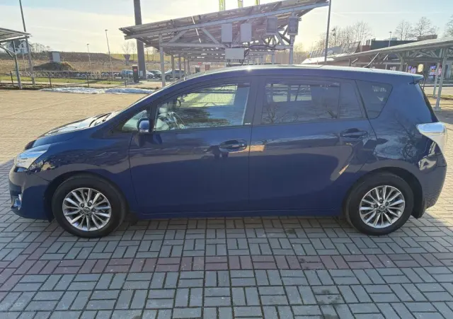 TOYOTA Verso 1.8 Multidrive Edition