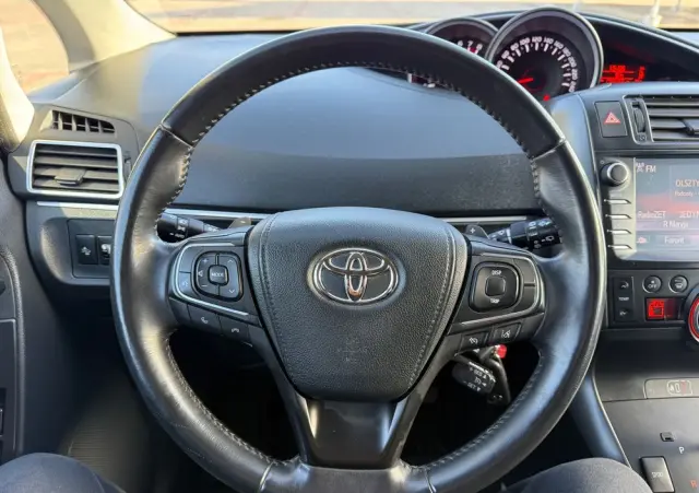 TOYOTA Verso 1.8 Multidrive Edition