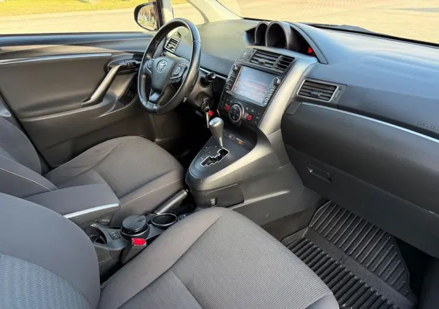 TOYOTA Verso 1.8 Multidrive Edition