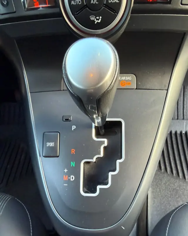 TOYOTA Verso 1.8 Multidrive Edition