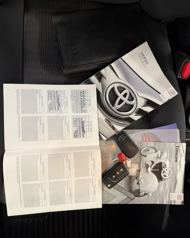 TOYOTA Verso 1.8 Multidrive Edition