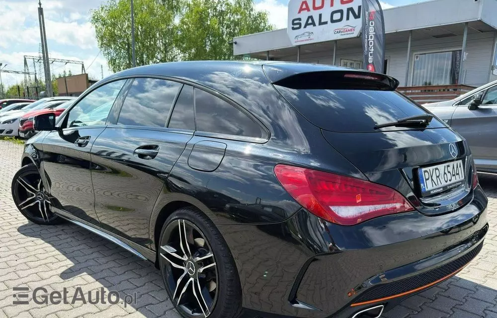 MERCEDES-BENZ CLA Shooting Brake 220 (CDI) d 4Matic 7G-DCT Orange Art Edition