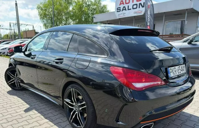 MERCEDES-BENZ CLA Shooting Brake 220 (CDI) d 4Matic 7G-DCT Orange Art Edition