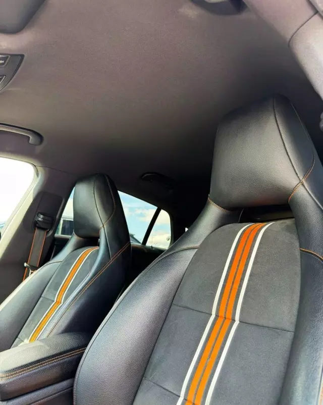 MERCEDES-BENZ CLA Shooting Brake 220 (CDI) d 4Matic 7G-DCT Orange Art Edition