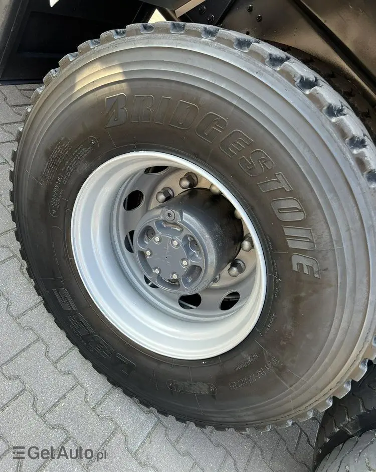 RENAULT Kerax 26.390 6x4 Mocny HDS FASSI F170 Sterowanie Radiowe 