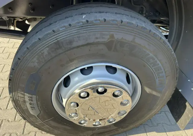 RENAULT Kerax 26.390 6x4 Mocny HDS FASSI F170 Sterowanie Radiowe 