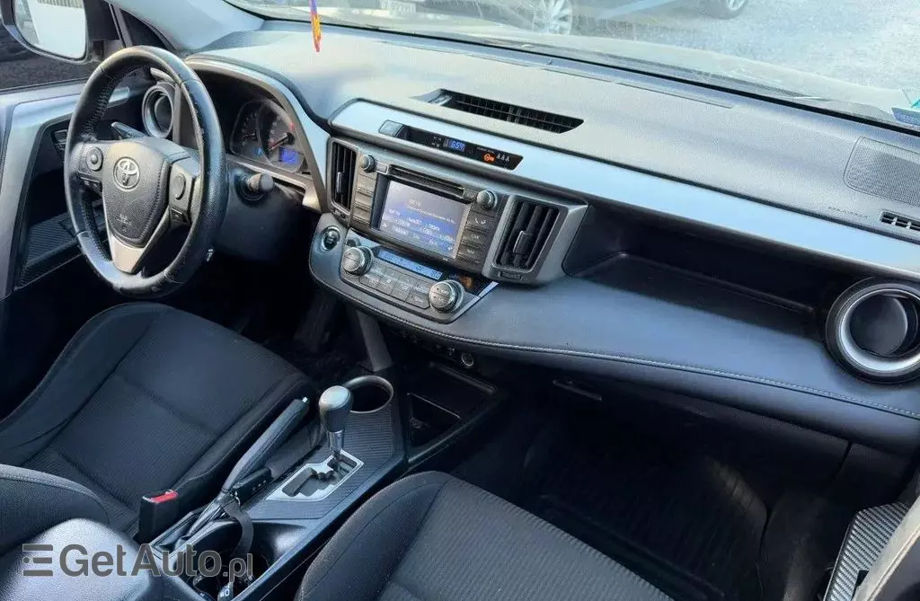 TOYOTA Rav 4 