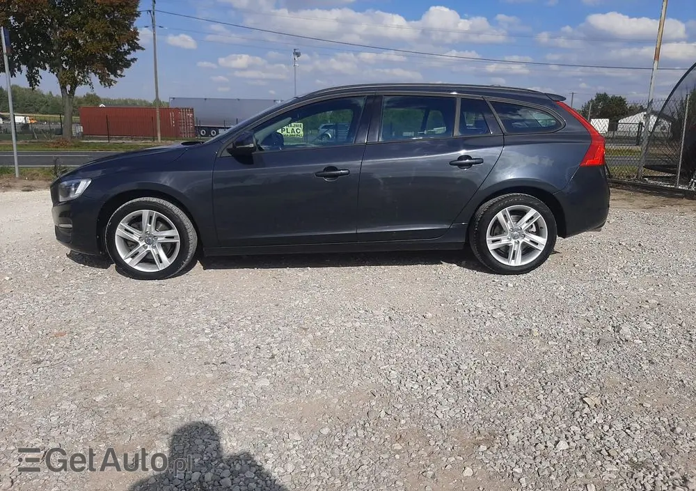 VOLVO V60 D2 Drive-E Kinetic